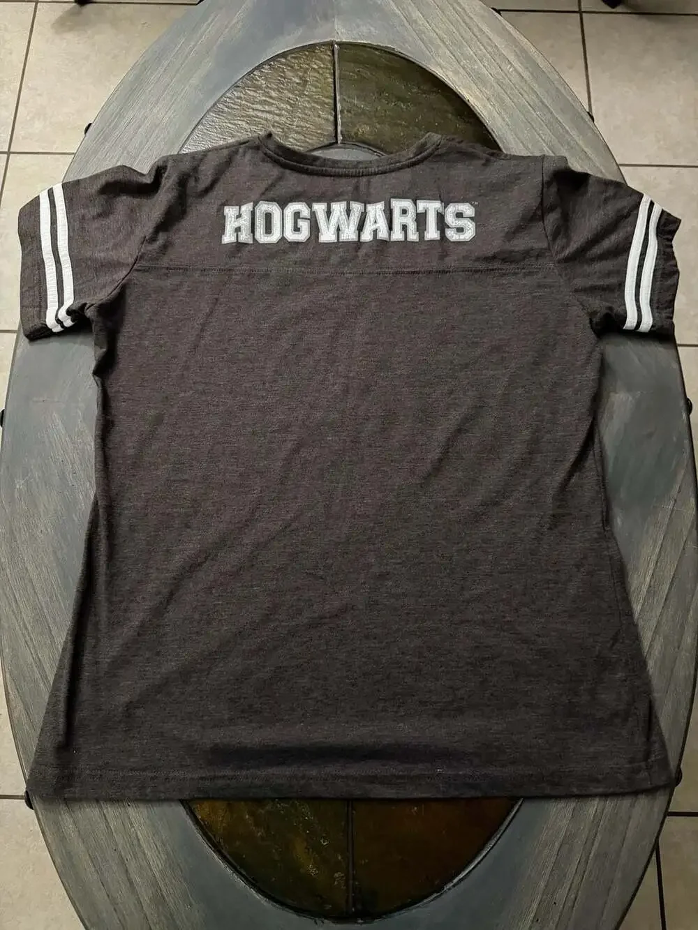 Harry Potter Hogwarts Crest T-Shirt Size XL Charcoal